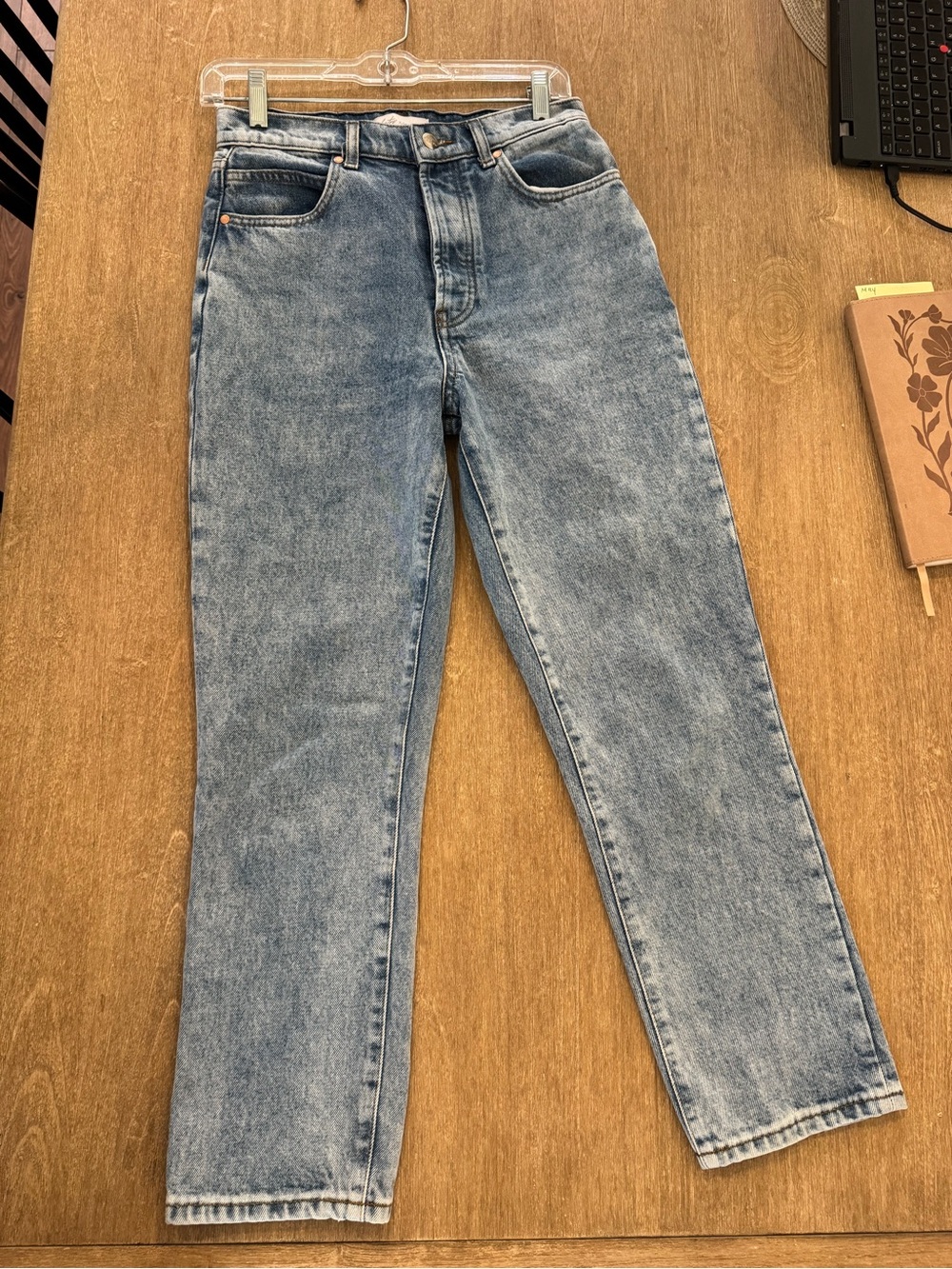 Betro Simone High Rise Straight Leg Jeans | Size 26 | 100% Cotton
